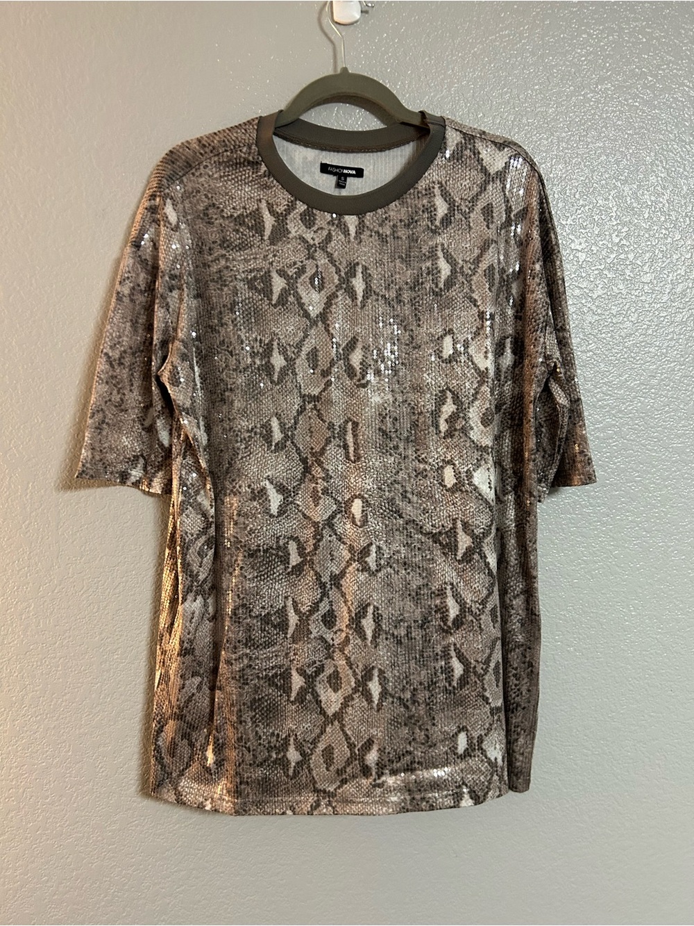 Women’s gray Oversized Stretch Snake Print Sequin mini Shirt Dress size small